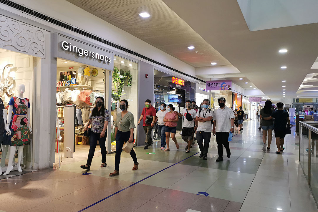 brick-and-mortar-3